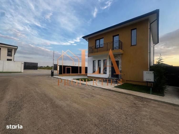 Casă cu 4 camere în Clinceni