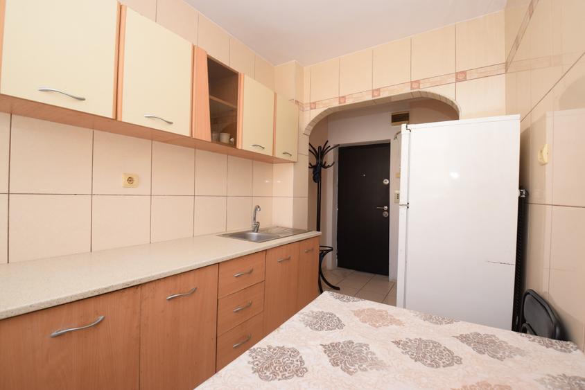 Apartament cu 3 camere, Piața Miniș - Titan - 2