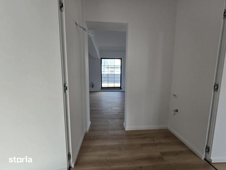 Casă cu 4 camere cu Teren 580 Mp în Balotești