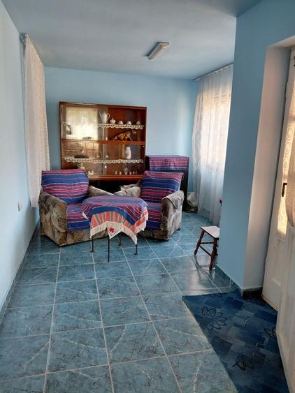 Casă cu 4 camere în Măderat