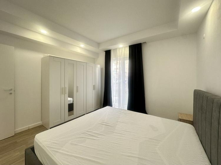 Apartament cu 2 camere decomandat în Crețuleasca