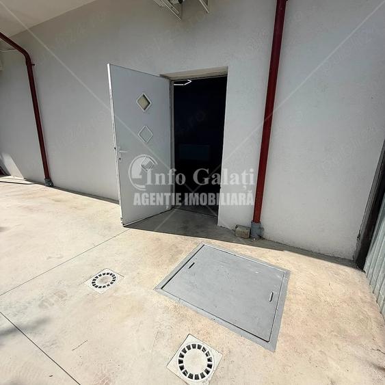 Spațiu comercial, de 120 mp, în Micro 17
