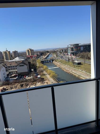 Apartament cu 3 camere decomandat în Orașul Vechi