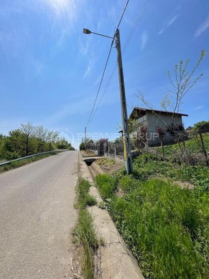 Teren Construcții intravilan de 400 mp, în Horlești