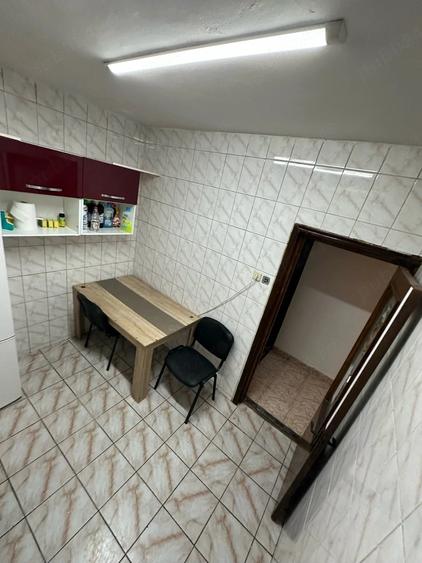 Apartament cu 2 camere semidecomandat în Dacia