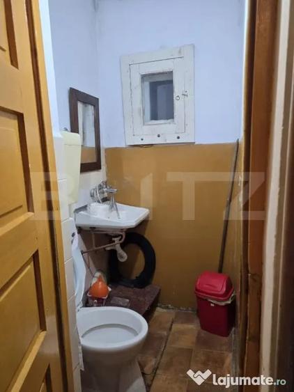 Casă cu 2 camere cu Teren 579 Mp în Semicentral