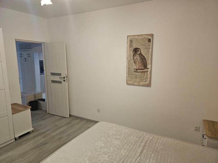 Garsonieră decomandată, mobilată în Gorjului
