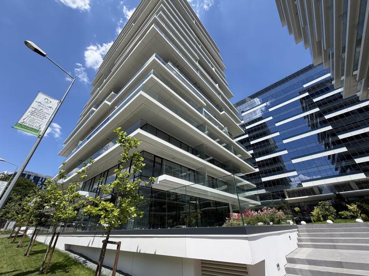 Apartament cu 2 camere decomandat în Floreasca