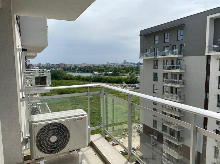 Apartament cu 2 camere semidecomandat în Barbu Văcărescu