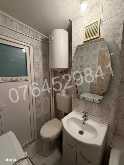 Apartament cu 2 camere decomandat în Lacul Tei