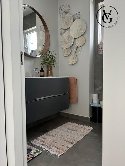 Apartament cu 2 camere semidecomandat, mobilat în Floreasca