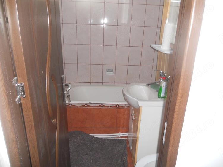 Centru-parter-zona Bradet - 7