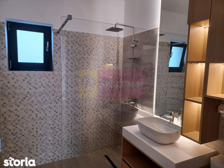 Casă cu 4 camere cu Teren 505 Mp în Săbăreni