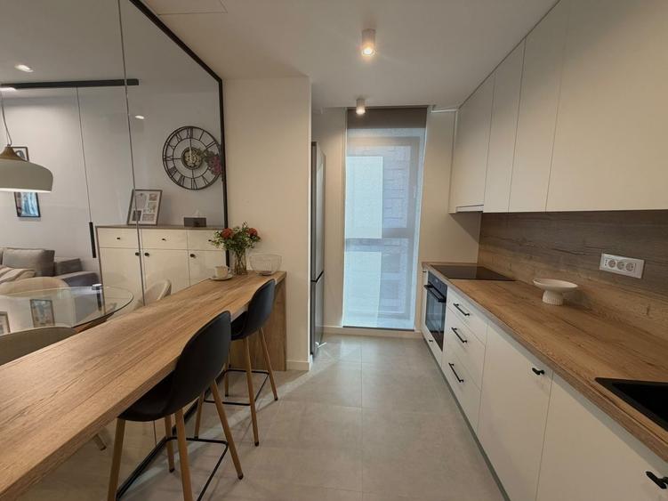 Apartament cu 2 camere decomandat, mobilat în Aviației