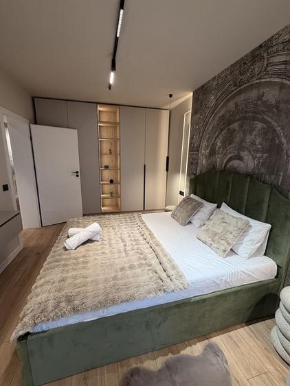 Apartament cu 3 camere decomandat în Trei Stejari