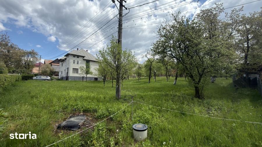 Casă cu 3 camere cu Teren 2200 Mp în Șișești