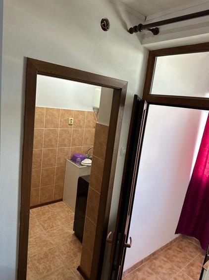 Garsonieră decomandată în Piața Nouă