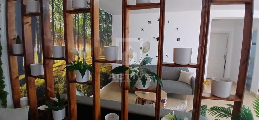 Apartament cu 3 camere semidecomandat, mobilat în Andrei Mureșanu