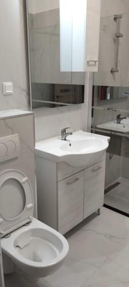 Apartament cu 2 camere decomandat în Florești