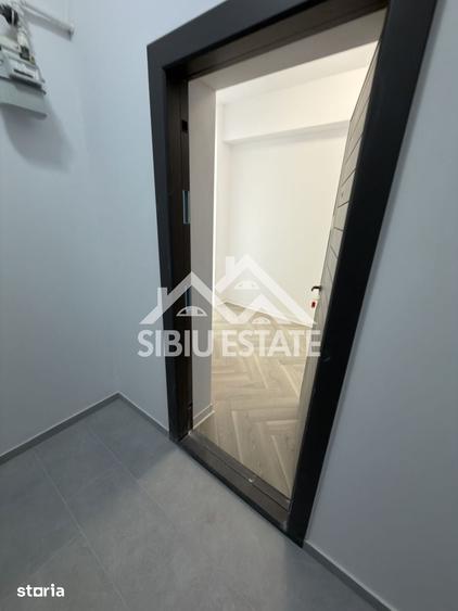 Apartament cu 3 camere,boxa depozit, Finisat La Cheie te muti imediat - 1
