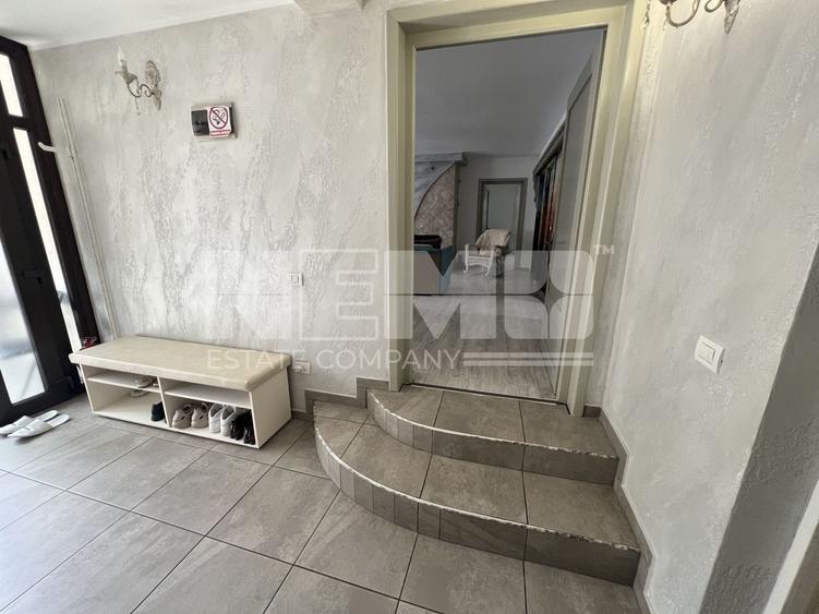 Casă individuală cu 3 camere cu Canalizare în Central