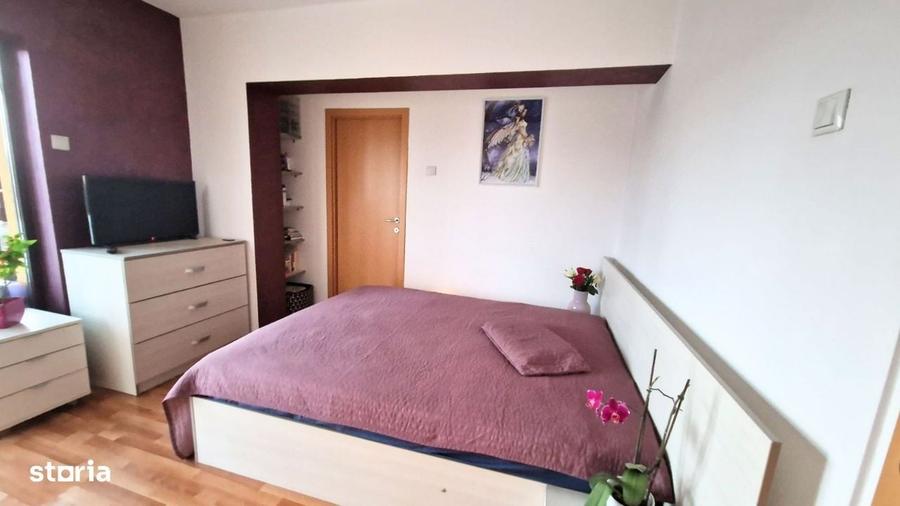 Apartament cu 3 camere în Trivale