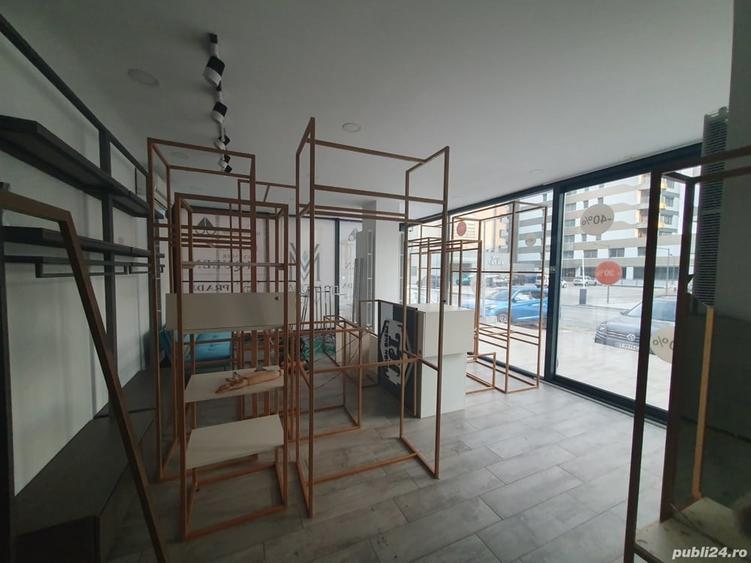 Spațiu comercial, de 93 mp, în Central