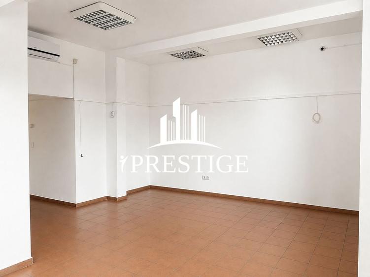 Spațiu comercial, de 100 mp, în Valea Aurie