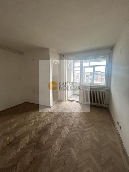 Garsonieră decomandată în Lujerului
