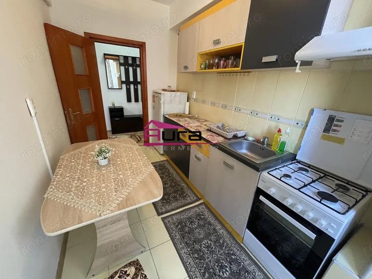 Apartament cu 2 camere decomandat în Babadag