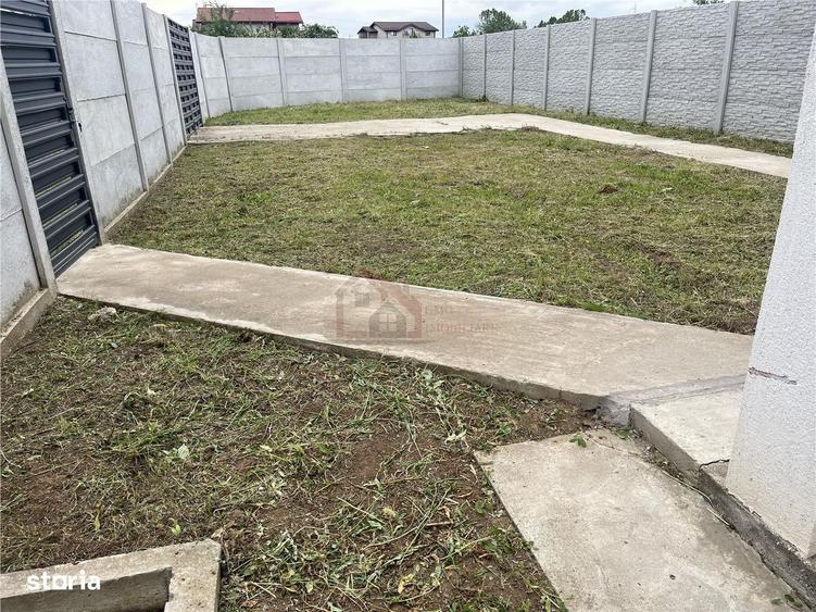Casă cu 4 camere cu Canalizare în Dobroești
