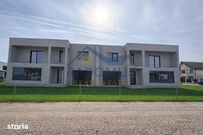 Casă cu 5 camere cu Teren 1000 Mp în Păulești