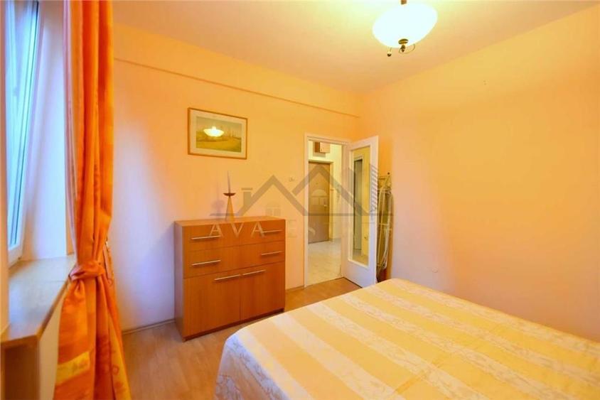 Apartament cu 2 camere semidecomandat, mobilat în Neptun