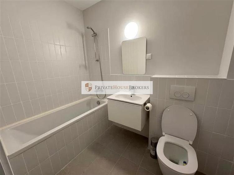 Apartament cu 2 camere semidecomandat, mobilat în Băneasa