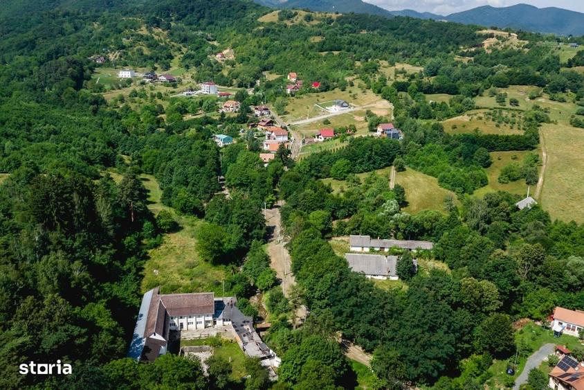 Teren de 1013 mp, în Cisnădioara