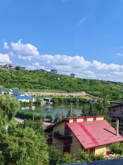 Apartament cu 2 camere decomandat în Hlincea