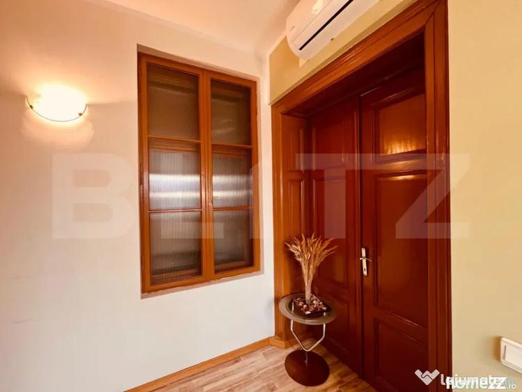Spațiu comercial, de 146 mp, în Central