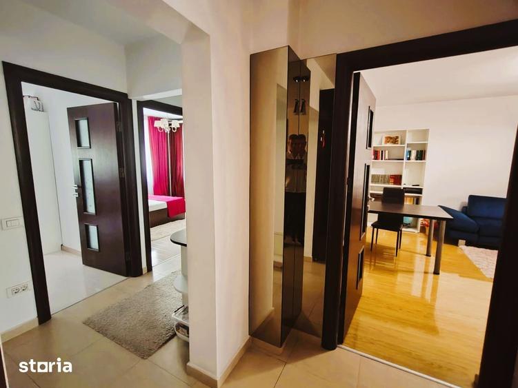 Apartament cu 3 camere decomandat în 13 Septembrie