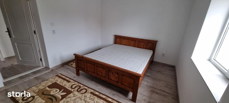 Casă cu Teren 1100 Mp în Central