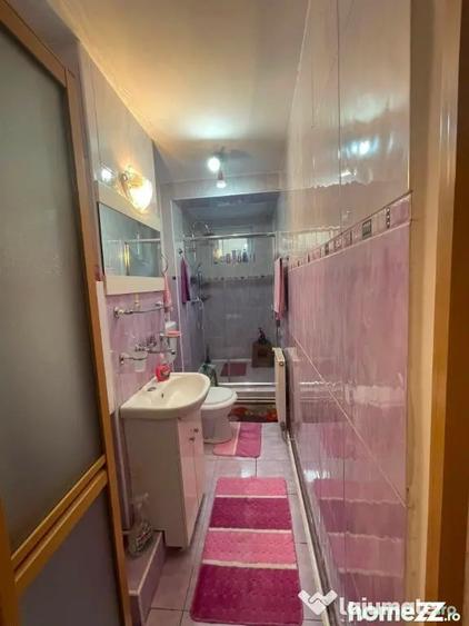 Apartament cu 4 camere decomandat în Ultracentral