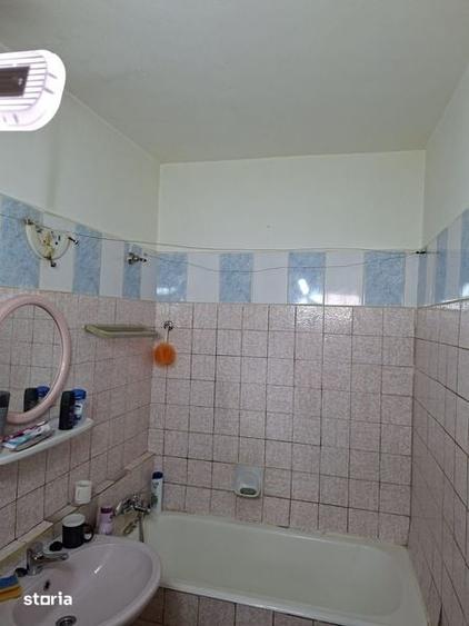 Apartament de vanzare - 5