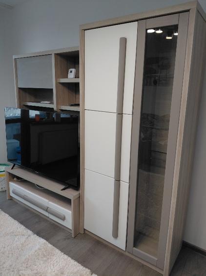 Apartament cu 2 camere semidecomandat în Republicii