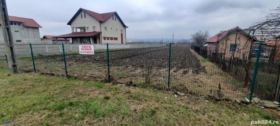 Teren de 3000 mp, în Central