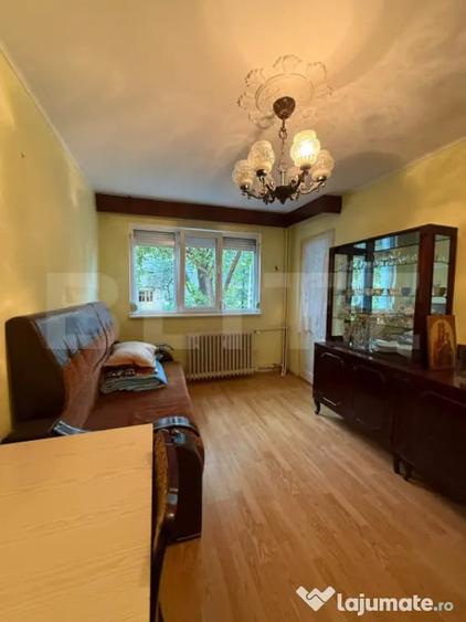 Apartament cu 2 camere decomandat în Micro 13