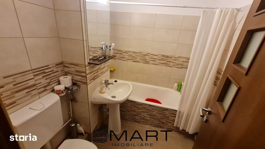 Apartament cu 3 camere decomandat, mobilat în Terezian