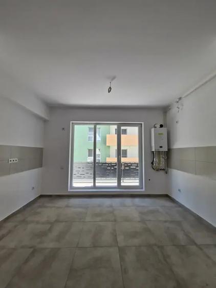 Mutare Rapida 2 Camere cu Gradina Parcare Inclusa Bloc Boutique - 5