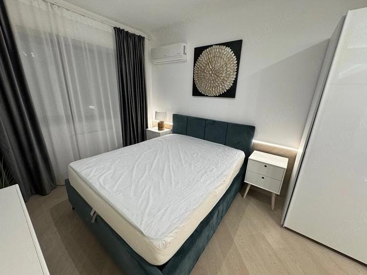 Apartament cu 3 camere decomandat în Aviației