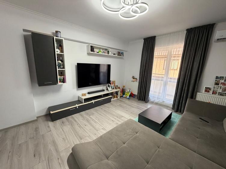 Apartament cu 3 camere decomandat, mobilat în Dobroești