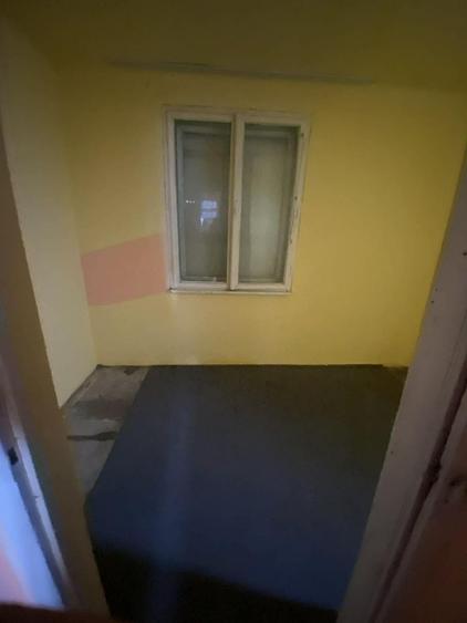 Casă cu 2 camere cu Teren 500 Mp în Mocrea