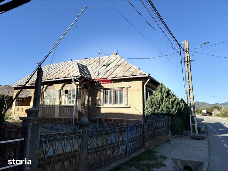 Casa cu 35 ari teren, Floresti-Nimigea
